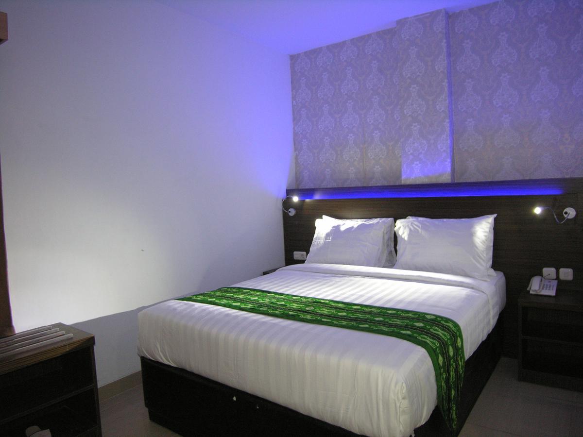 Hotel Delima บันจาร์มาซิน ภายนอก รูปภาพ