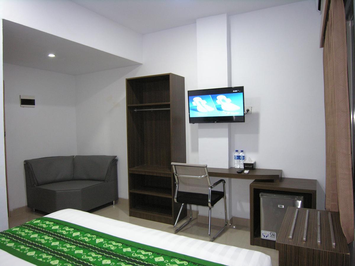 Hotel Delima บันจาร์มาซิน ภายนอก รูปภาพ
